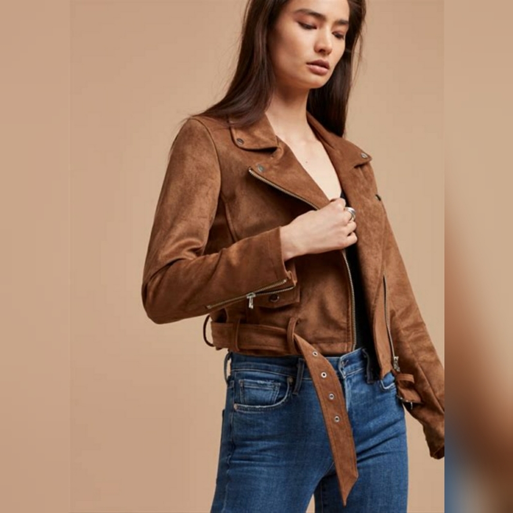 Aritzia Talula suede jacket perfect for fall